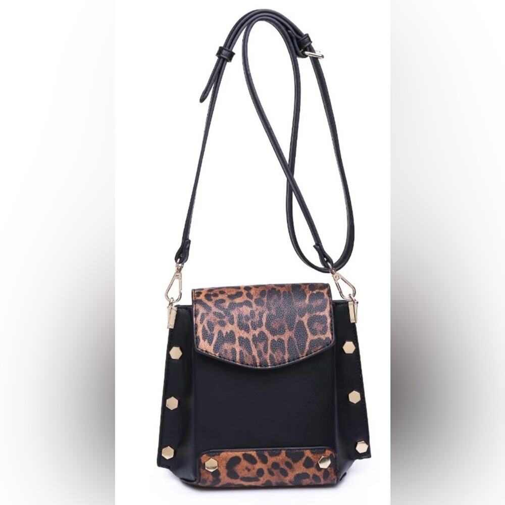 NEW Urban Expressions Taylor Asymmetrical Leopard Print Black Crossbody Bag NWOT